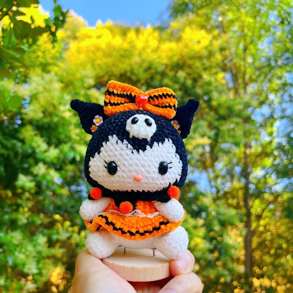 Kuromi Halloween Crochet Doll – Glow in the Dark Handmade Plush Spooky